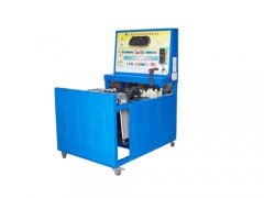 汽車教學(xué)設(shè)備電控夜力自動變速器優(yōu)點(diǎn)